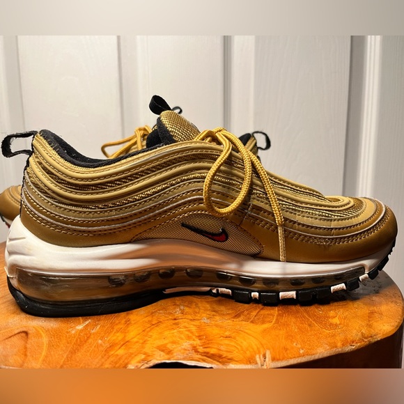 Air Max 97 OG QS Gold Women’s - Picture 9 of 15